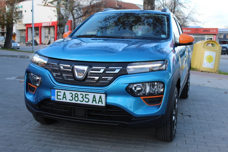 Dacia Spring 33kw, снимка 4 - Автомобили и джипове - 52615884