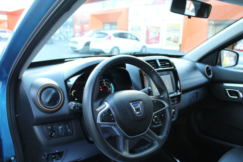 Dacia Spring 33kw, снимка 10 - Автомобили и джипове - 52615884