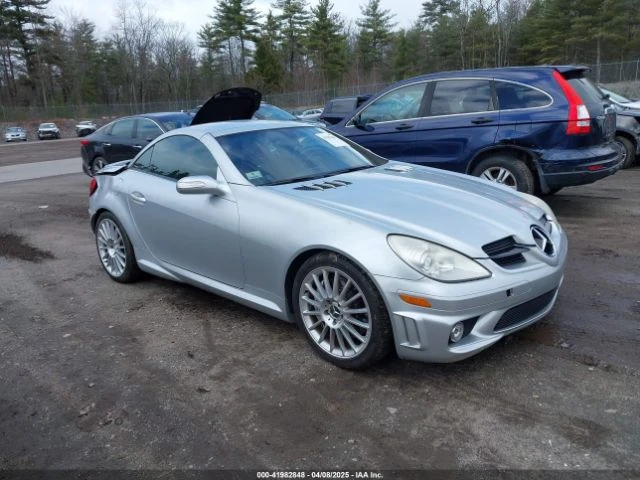 Mercedes-Benz SLK 55 AMG  - изображение 2