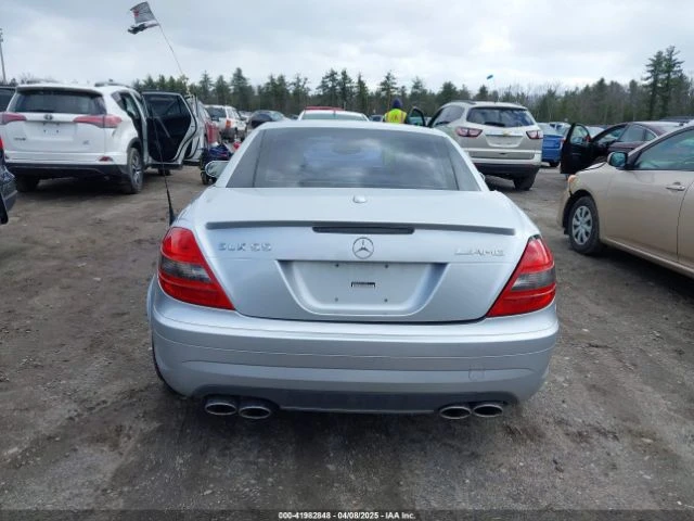 Mercedes-Benz SLK 55 AMG  - изображение 6