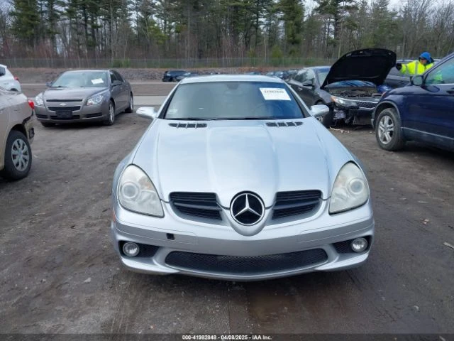Mercedes-Benz SLK 55 AMG  - изображение 5