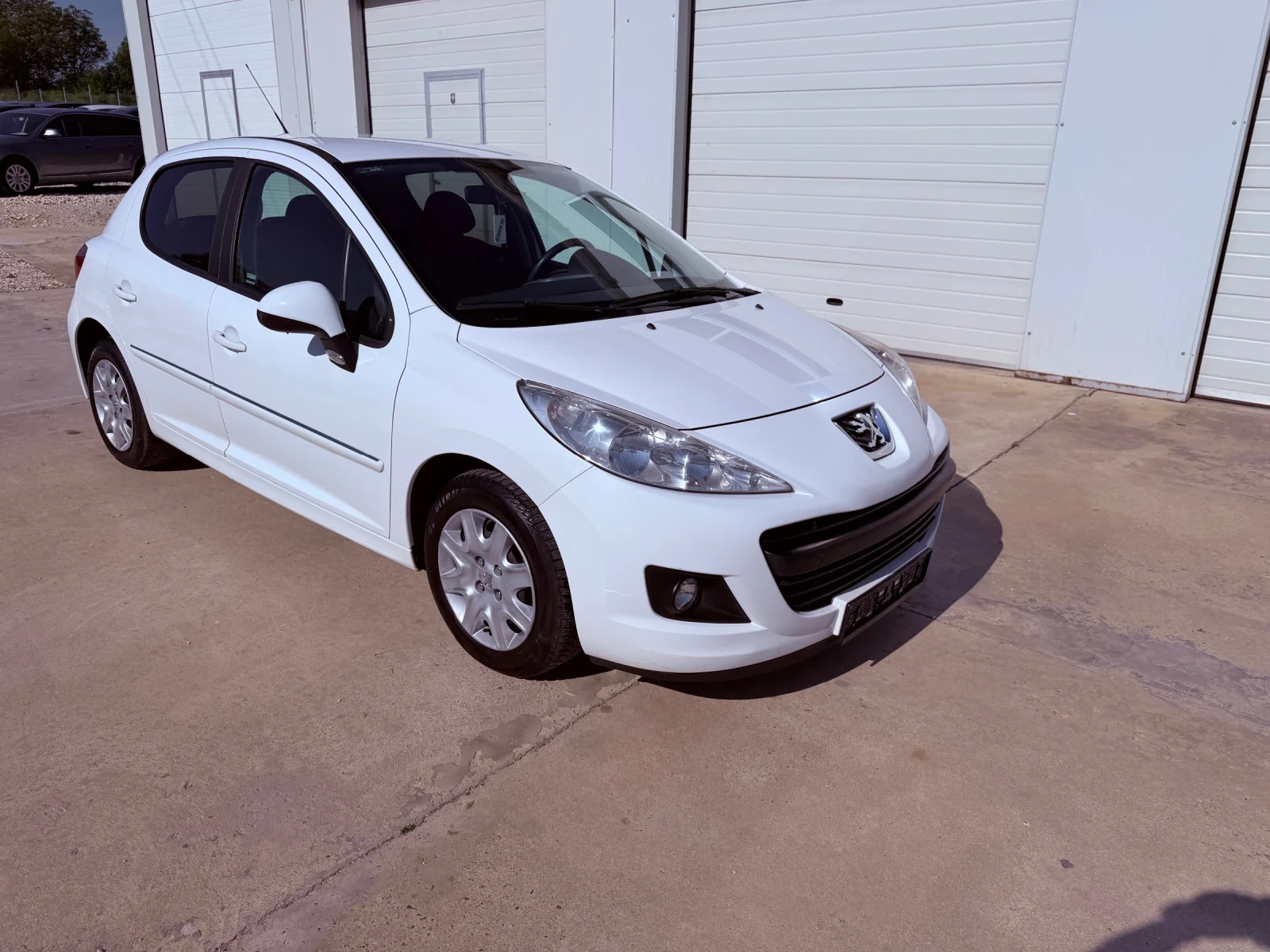 Peugeot 207 1.4i BRC* NOVA* UNIKAT*  | Mobile.bg � ����������� 10