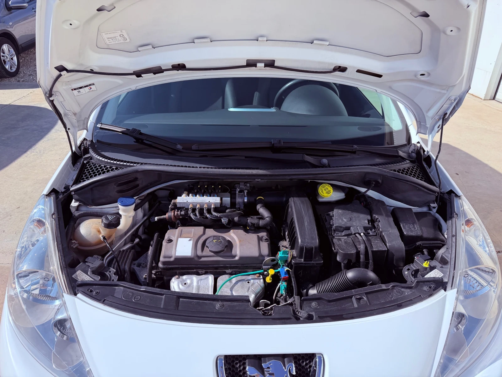 Peugeot 207 1.4i BRC* NOVA* UNIKAT*  | Mobile.bg � ����������� 17
