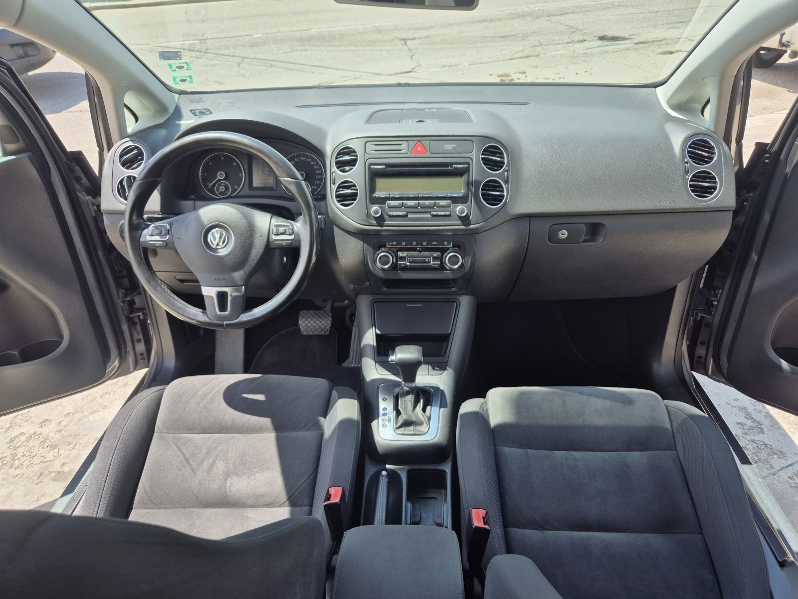 VW Golf Plus Реални 165000км.Фейслифт автомат - изображение 7