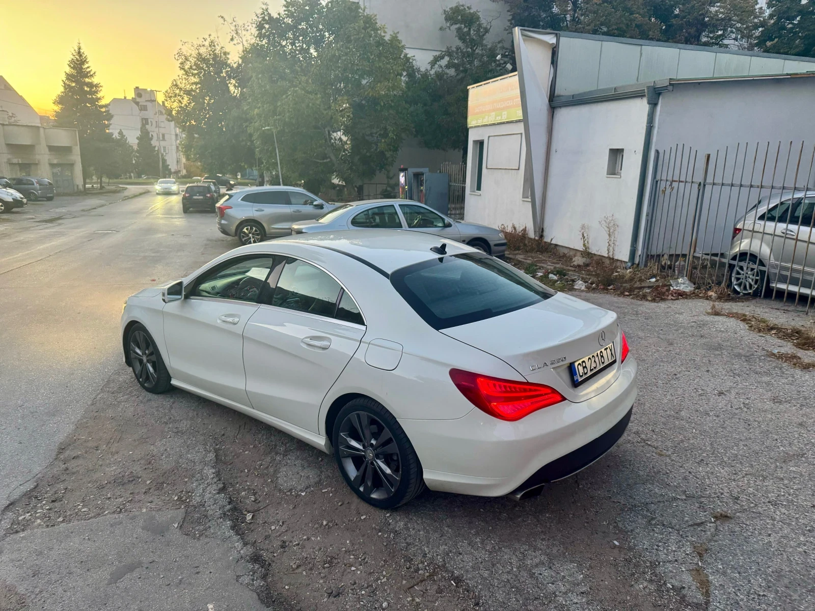 Mercedes-Benz CLA 220 2.2 177 - изображение 3