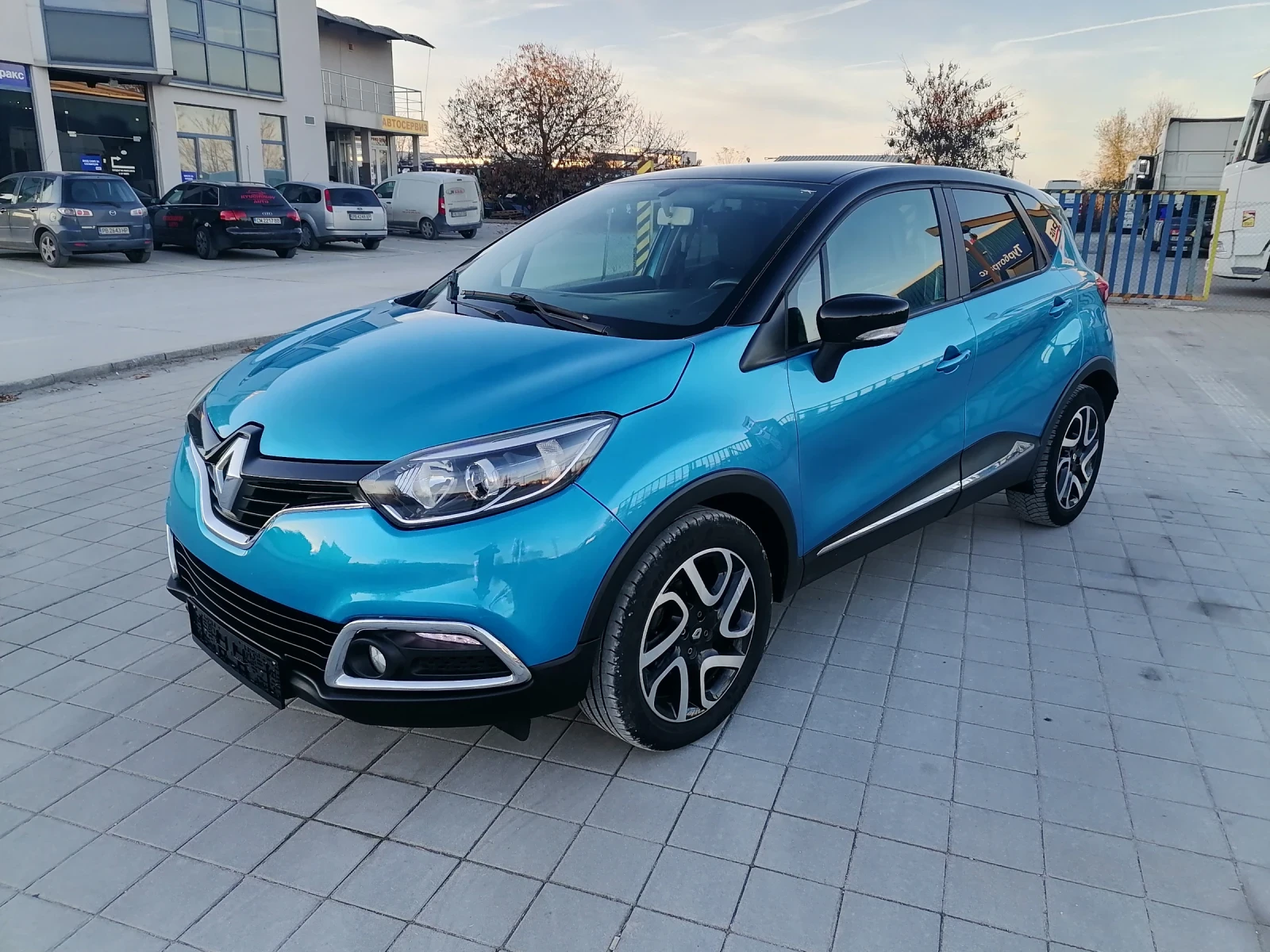 Renault Captur  - изображение 2