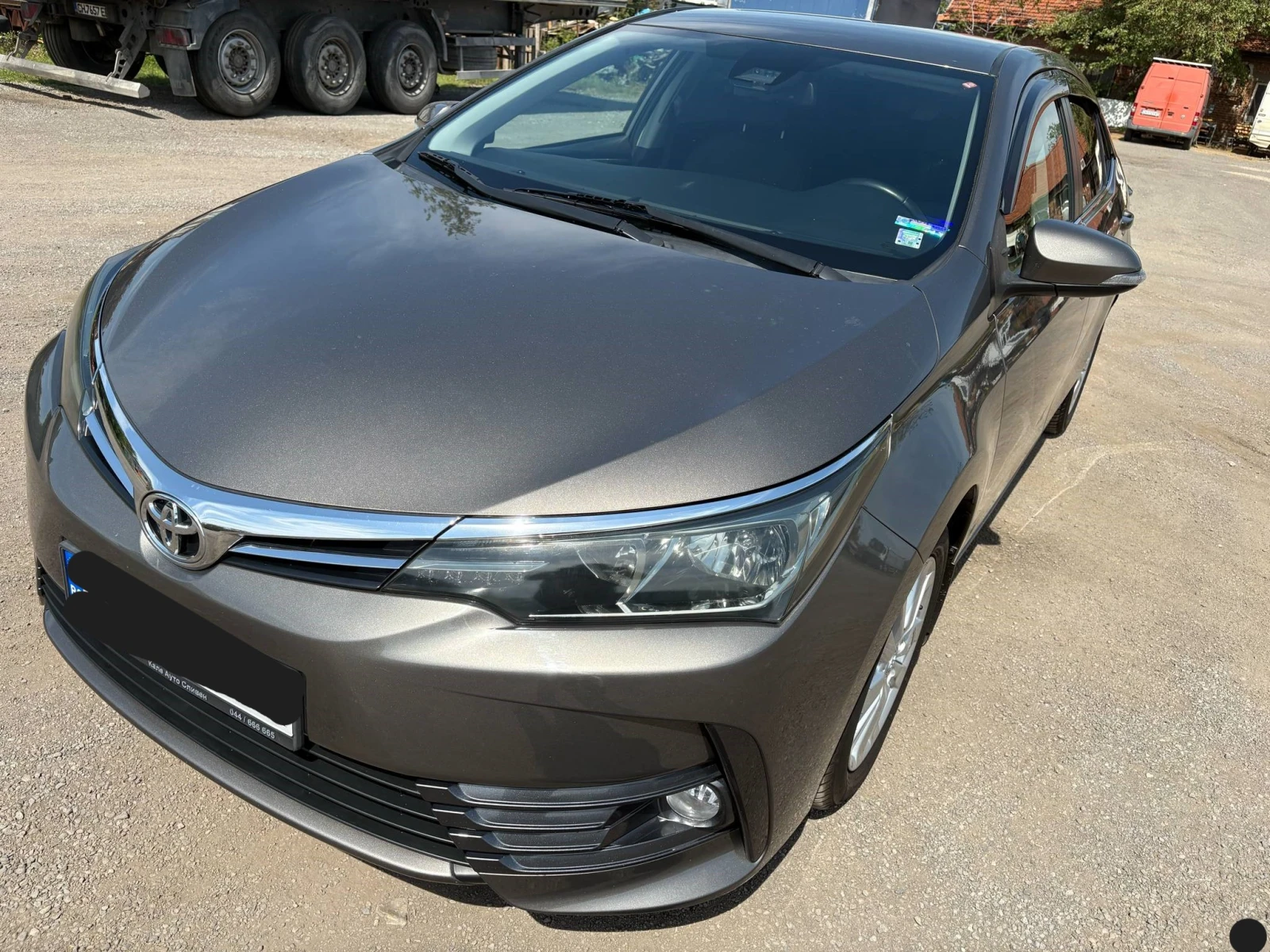 Toyota Corolla  - изображение 2