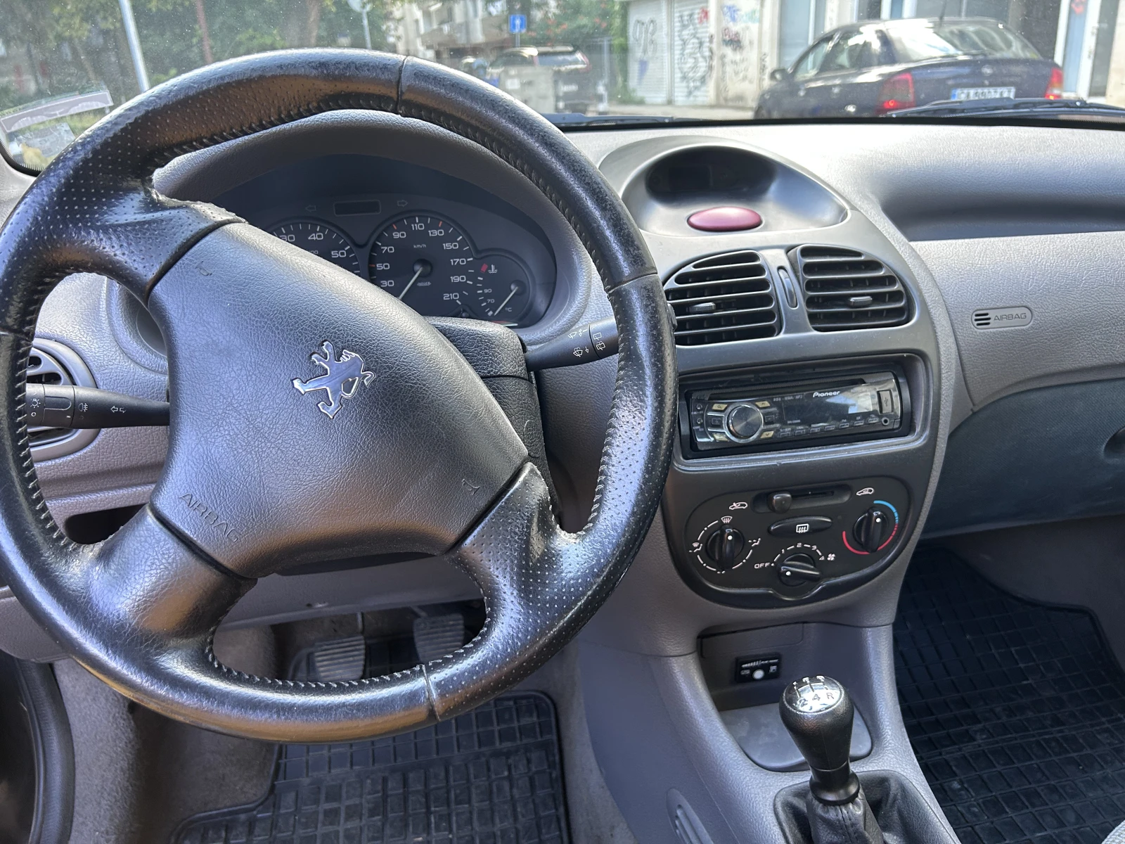 Peugeot 206  - изображение 8