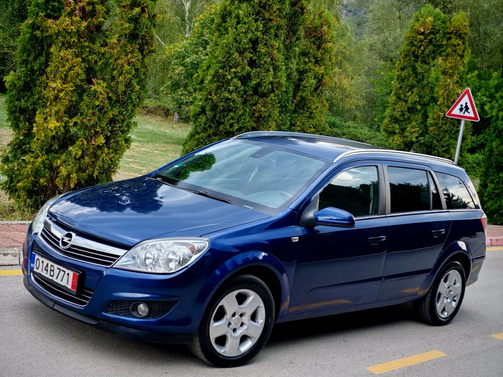 Opel Astra 1.9CDTI(101)* 6-СКОРОСТИ* FACELIFT* НОВ ВНОС*  - изображение 3
