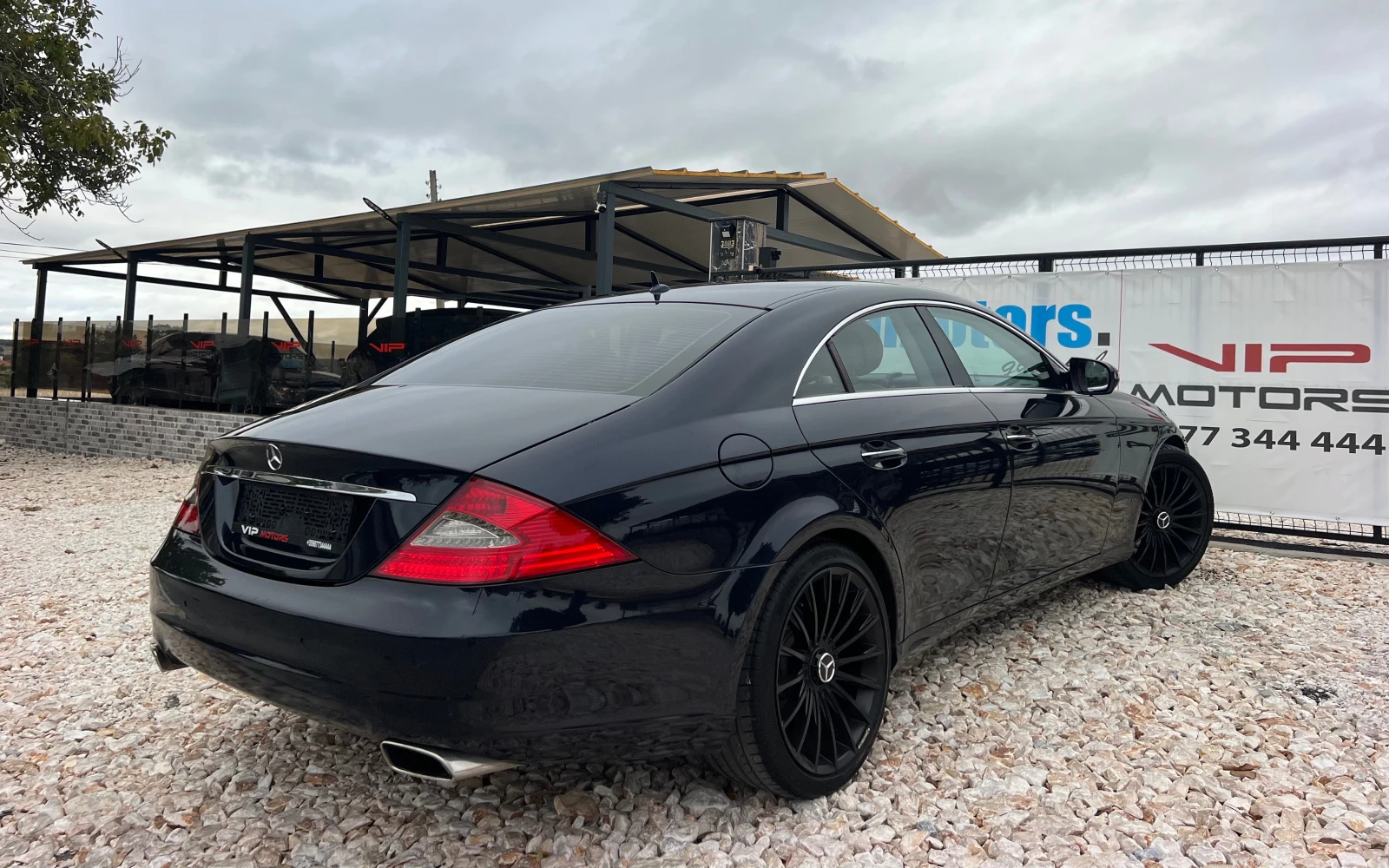 Mercedes-Benz CLS 320 CDI AMG-PAKET/FACELIFT/XENON/NAVI/KOJA/UNIKAT - изображение 7