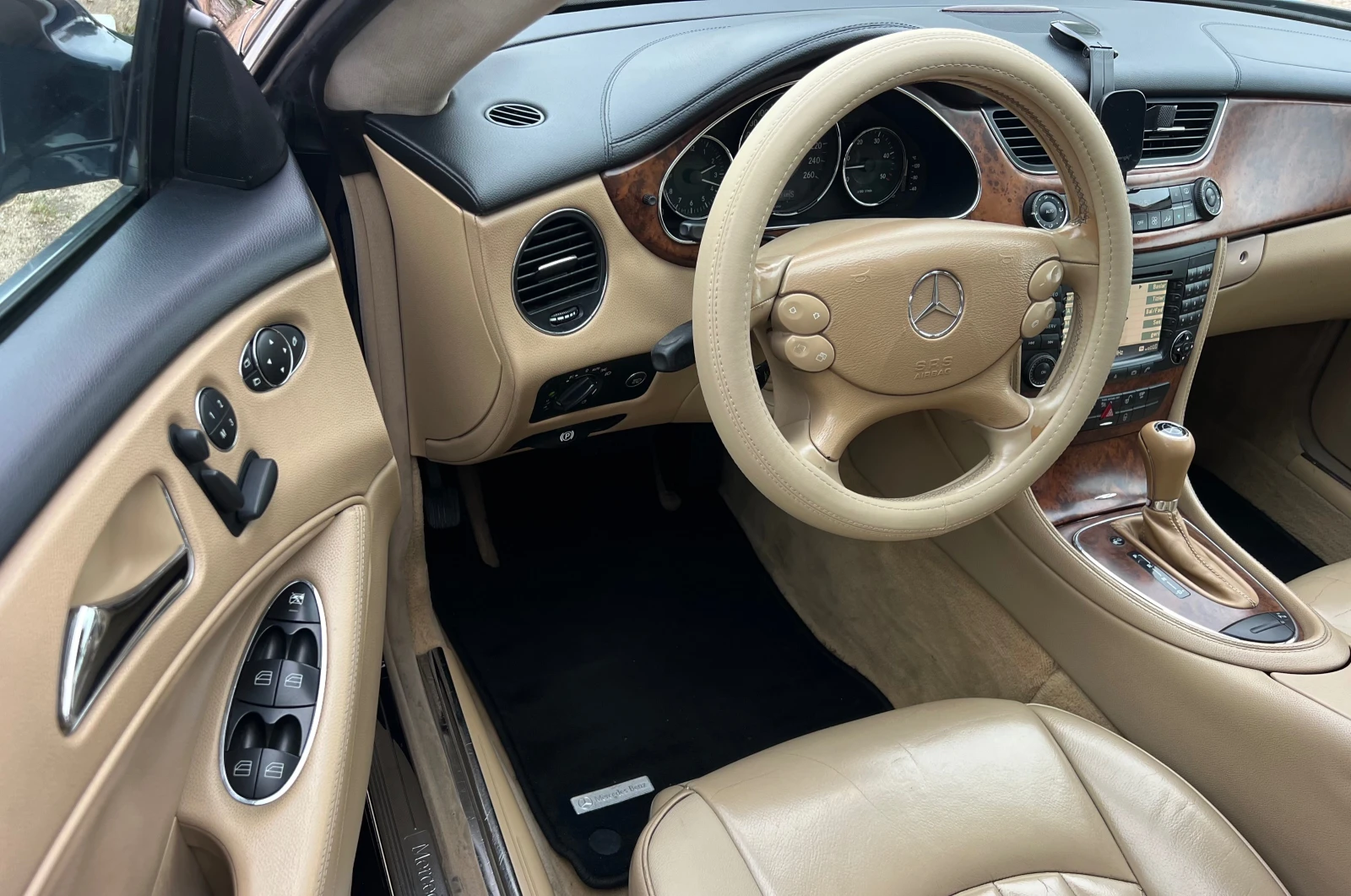 Mercedes-Benz CLS 320 CDI AMG-PAKET/FACELIFT/XENON/NAVI/KOJA/UNIKAT - изображение 9