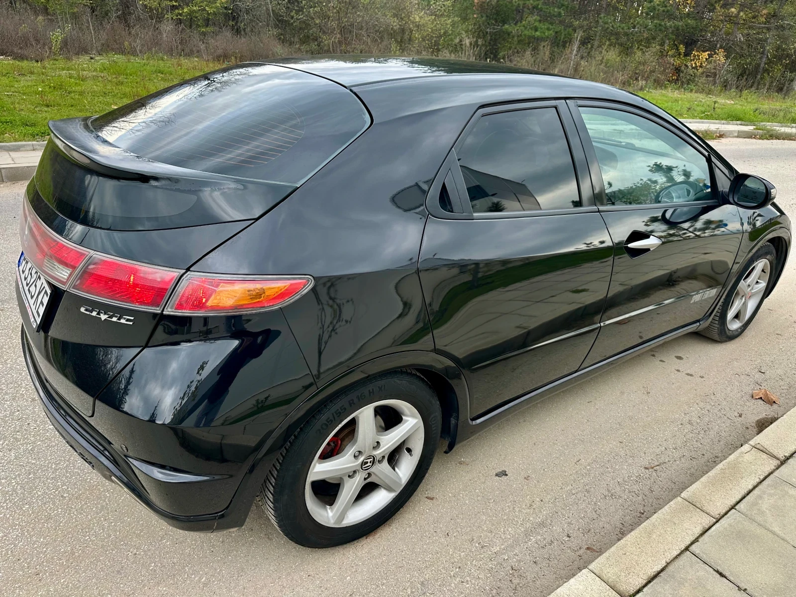 Honda Civic 1.8V-TEC//ГАЗОВ ИНЖ//EXECUTIVE - изображение 5