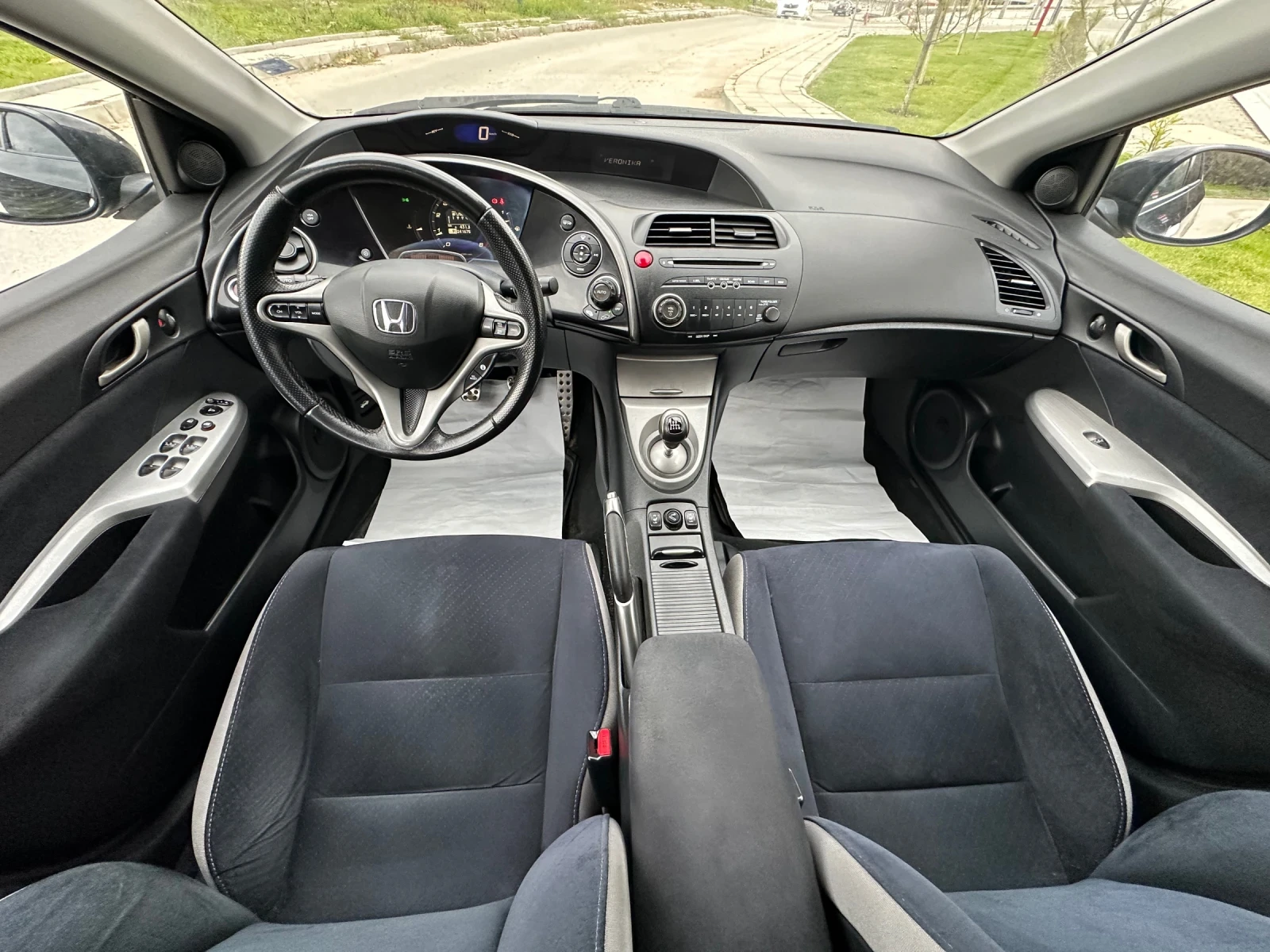 Honda Civic 1.8V-TEC//ГАЗОВ ИНЖ//EXECUTIVE - изображение 10