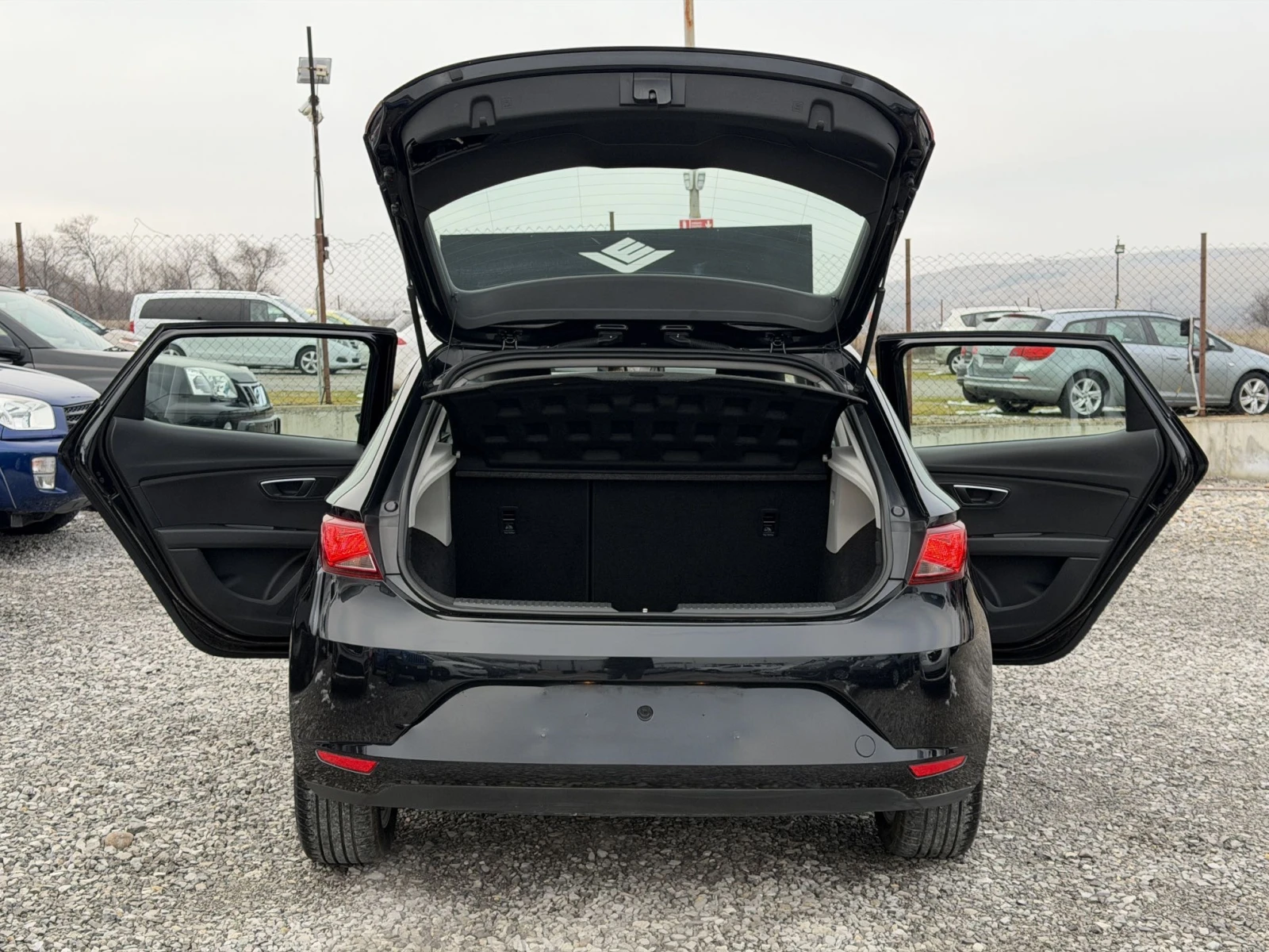 Seat Leon 1.6TDI E5B TOP - изображение 10