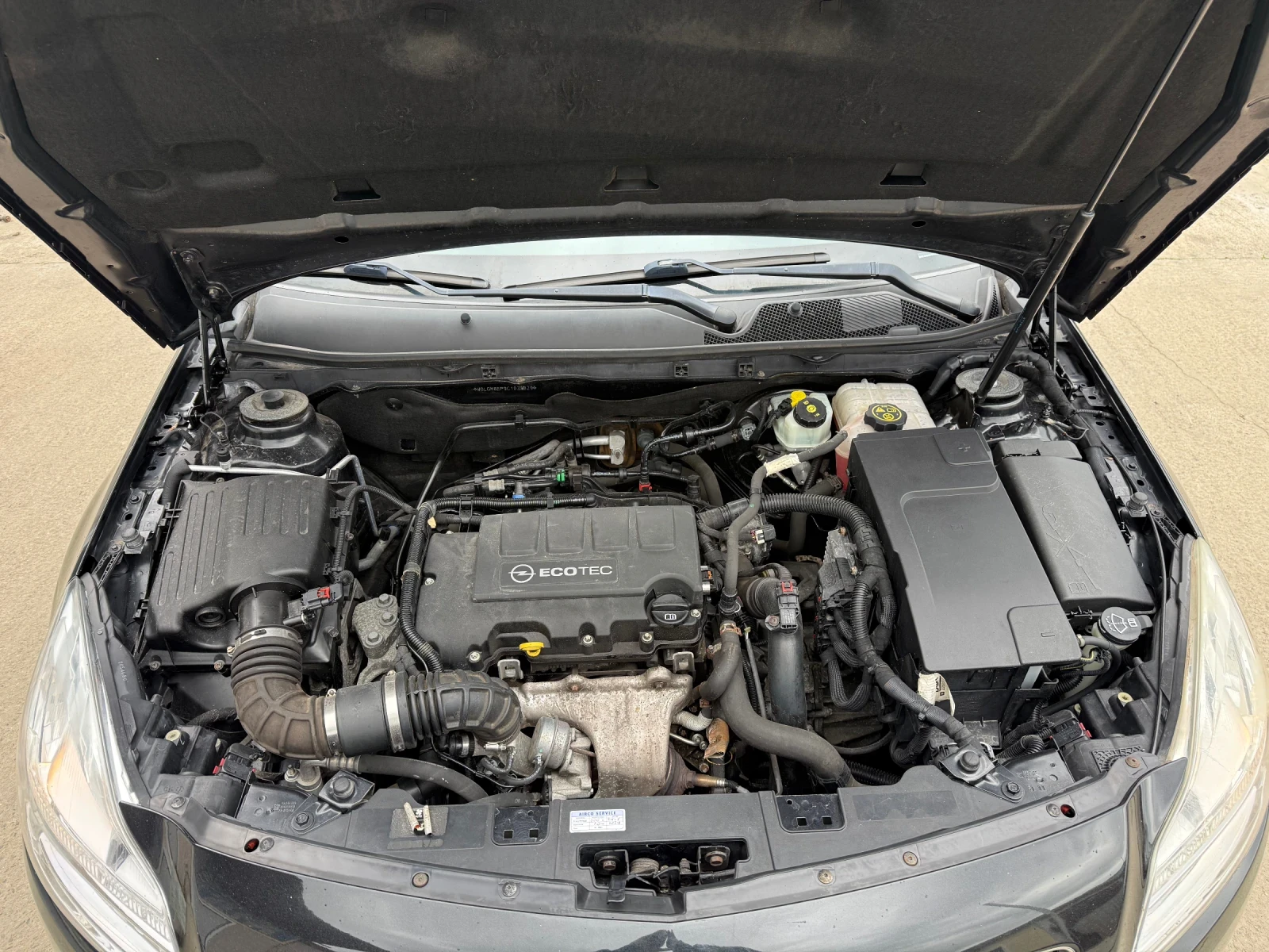 Opel Insignia, снимка 12 - Автомобили и джипове - 53932191