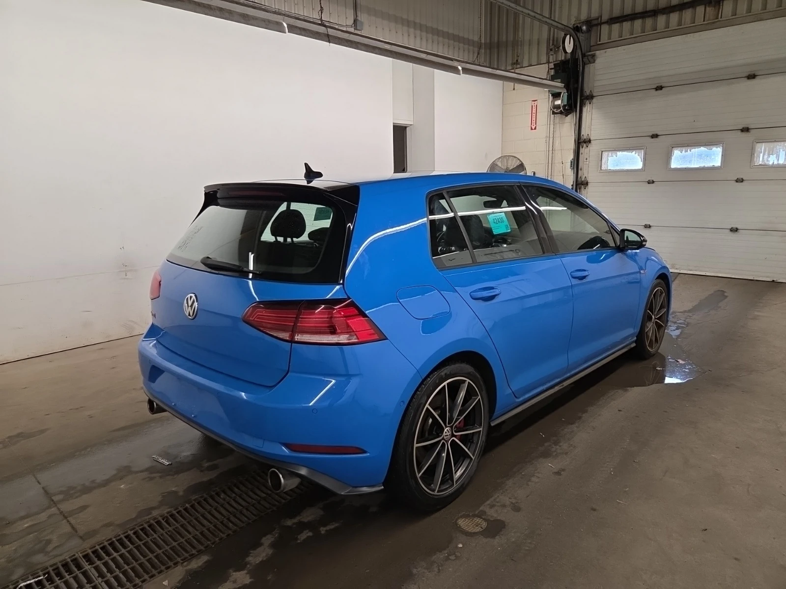 VW Golf GTI* * CARFAX * * АВТО КРЕДИТ * * , снимка 4 - Автомобили и джипове - 54213482