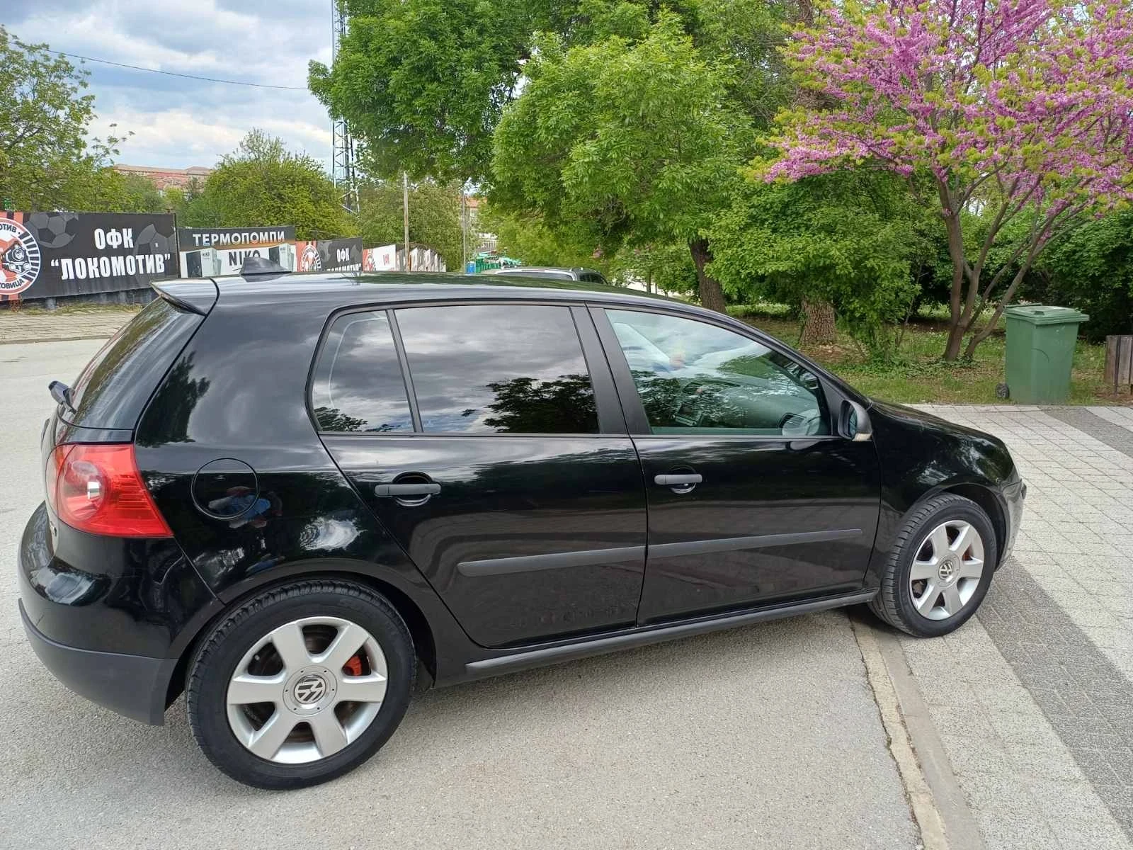 VW Golf, снимка 4 - Автомобили и джипове - 54445569