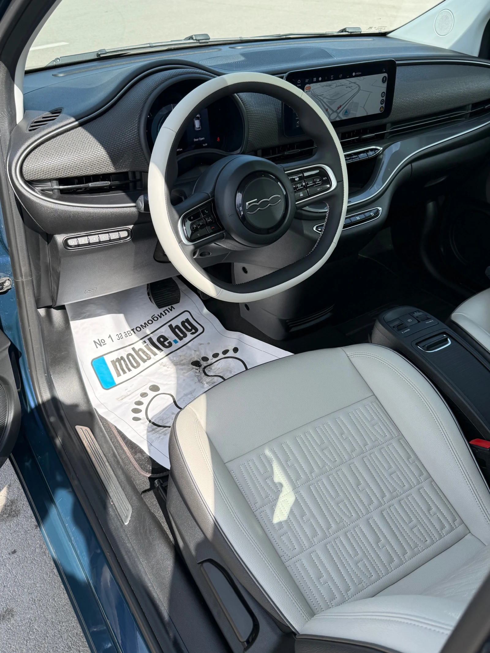 Fiat 500e LaPrima 42 kwh, снимка 9 - Автомобили и джипове - 54528179