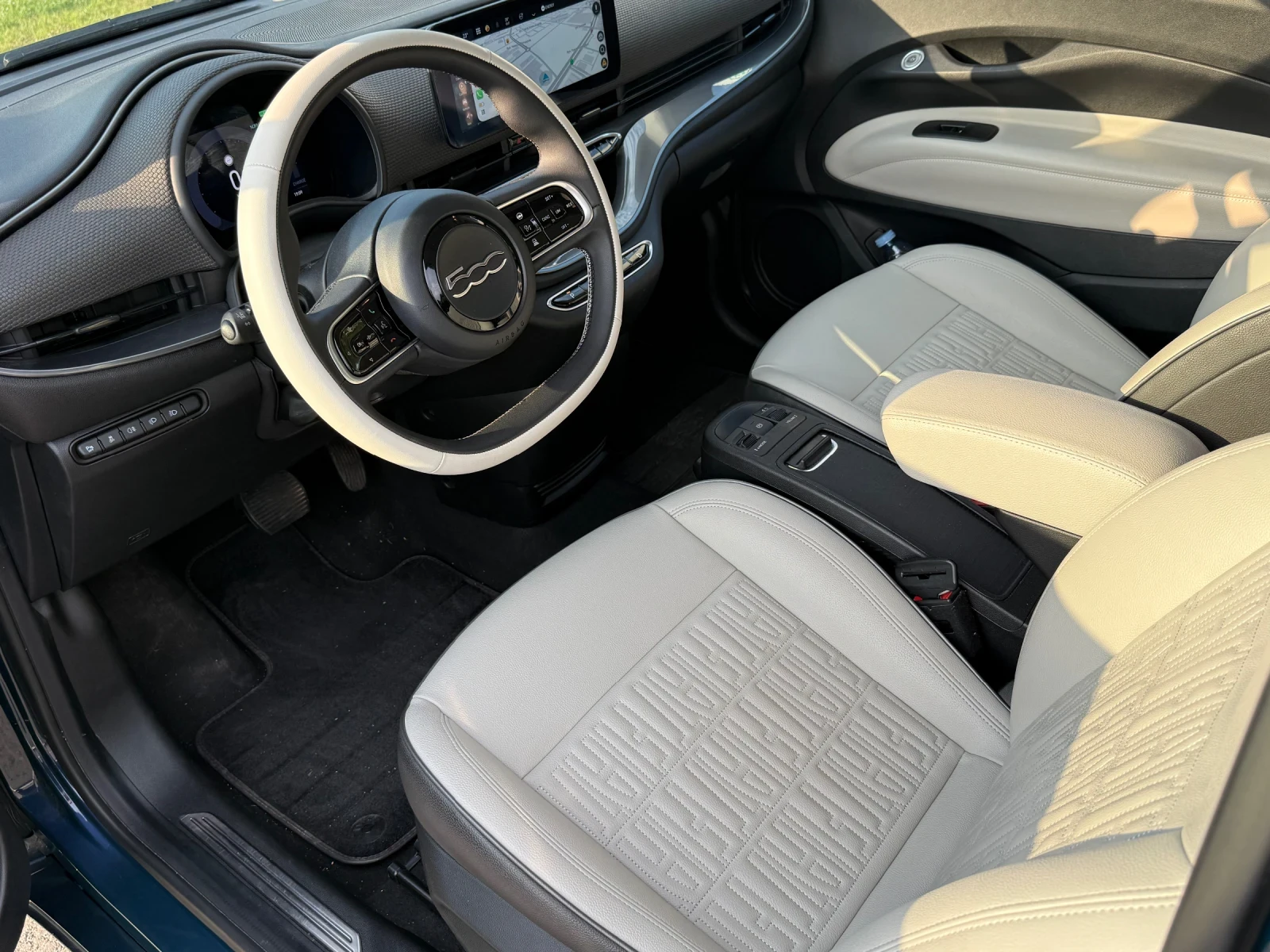 Fiat 500e LaPrima 42 kwh, снимка 10 - Автомобили и джипове - 54586666