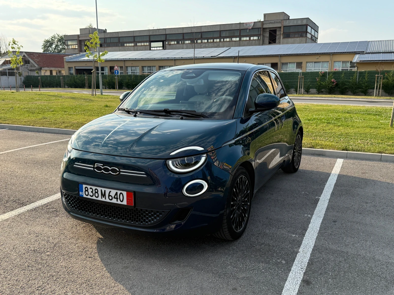 Fiat 500e LaPrima 42 kwh, снимка 2 - Автомобили и джипове - 54586666