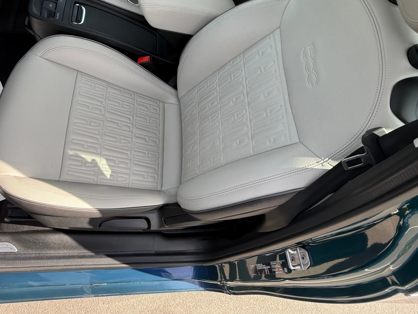 Fiat 500e LaPrima 42 kwh, снимка 10 - Автомобили и джипове - 54528179