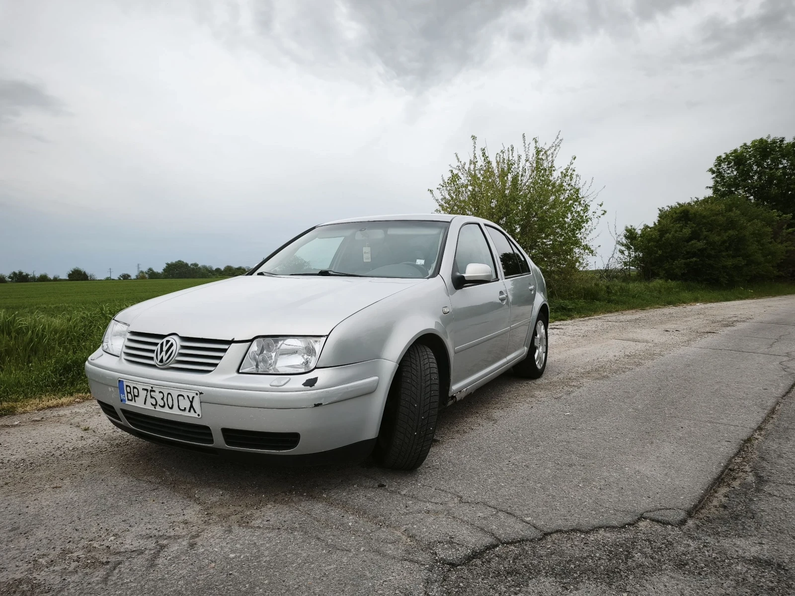 VW Bora, снимка 11 - Автомобили и джипове - 54597867