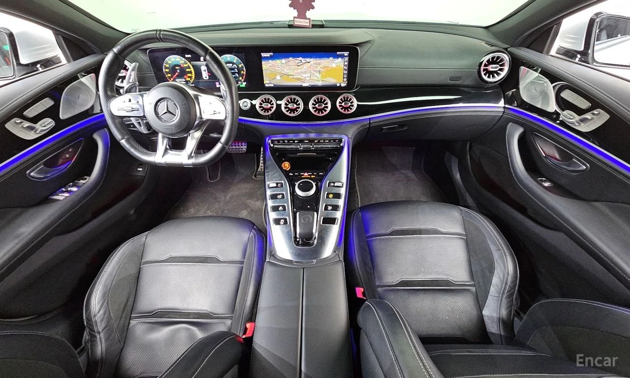 Mercedes-Benz AMG GT 43* 4MATIC+ * ОБДУХВАНЕ* ПОДГРЕВ* 360 КАМЕРА, снимка 4 - Автомобили и джипове - 54736101
