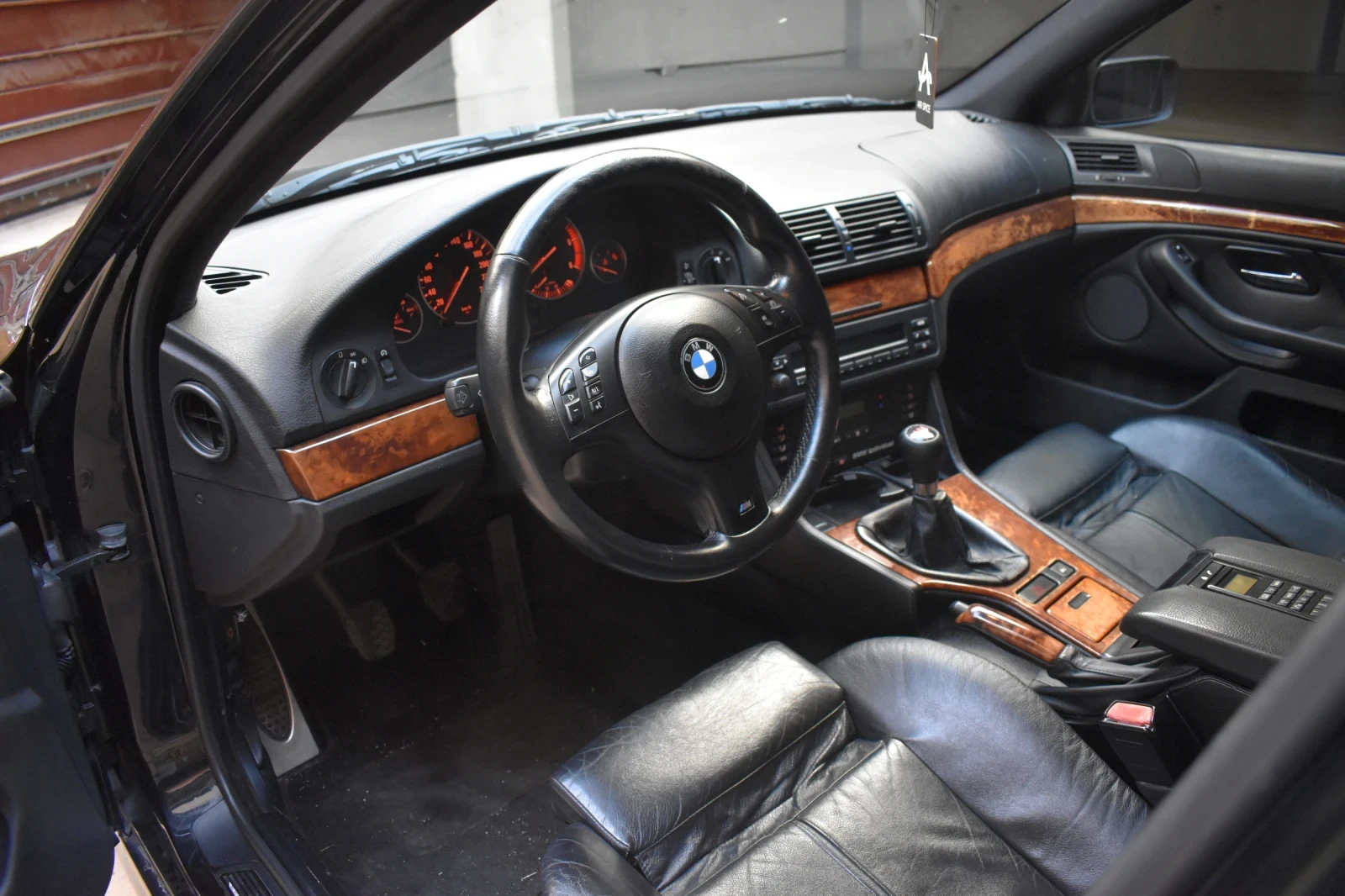 BMW 525 BMW E39, снимка 13 - Автомобили и джипове - 54740379