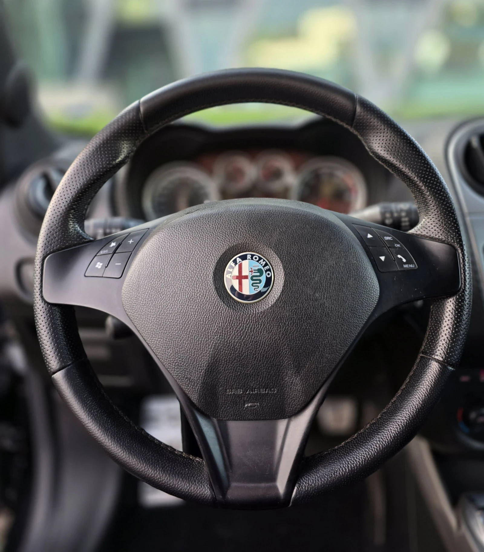 Alfa Romeo MiTo QV 1.4т 170к.с. / Bose / Кожа / Сервизна история, снимка 11 - Автомобили и джипове - 54772672
