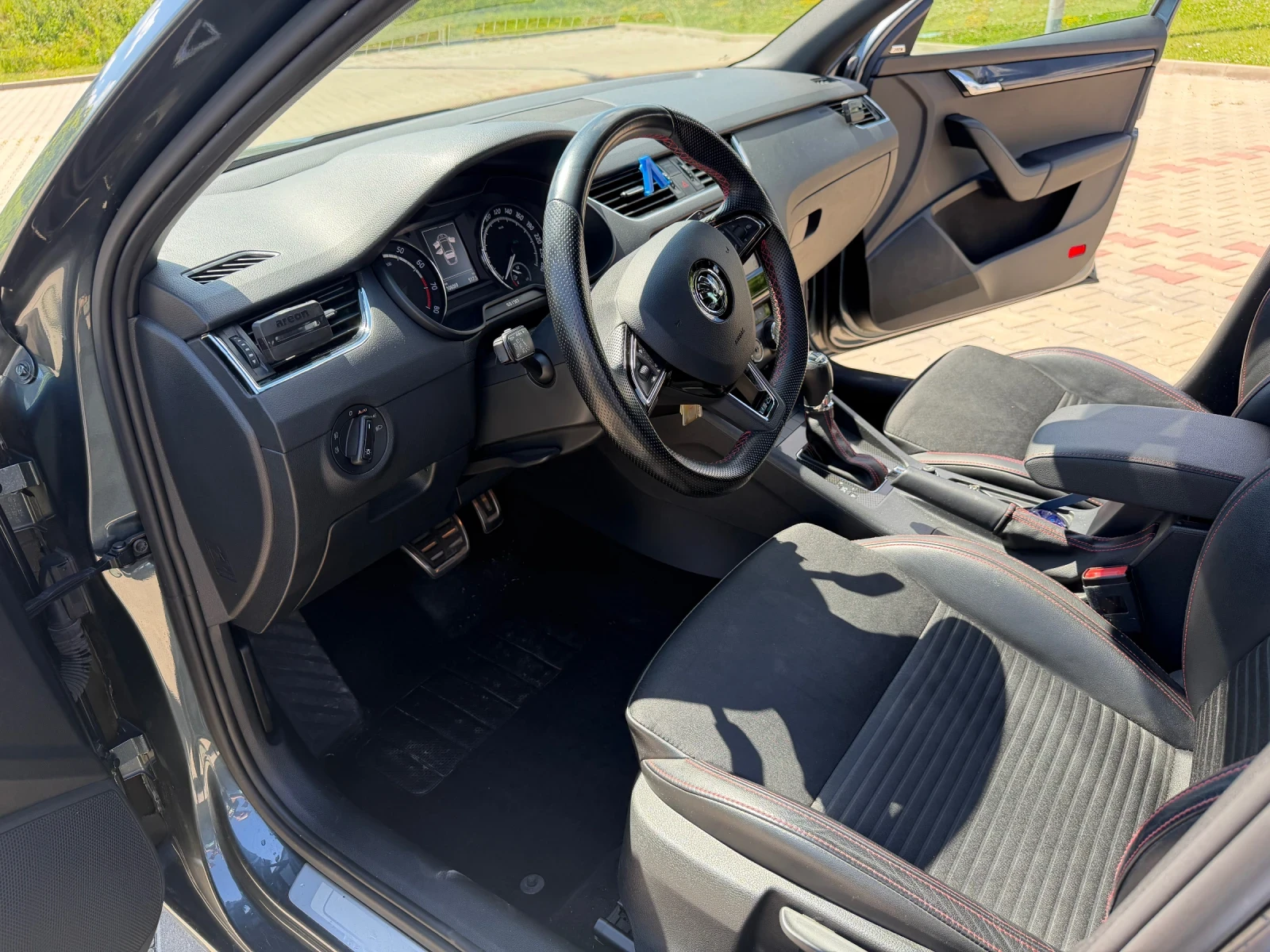 Skoda Octavia, снимка 8 - Автомобили и джипове - 55159005