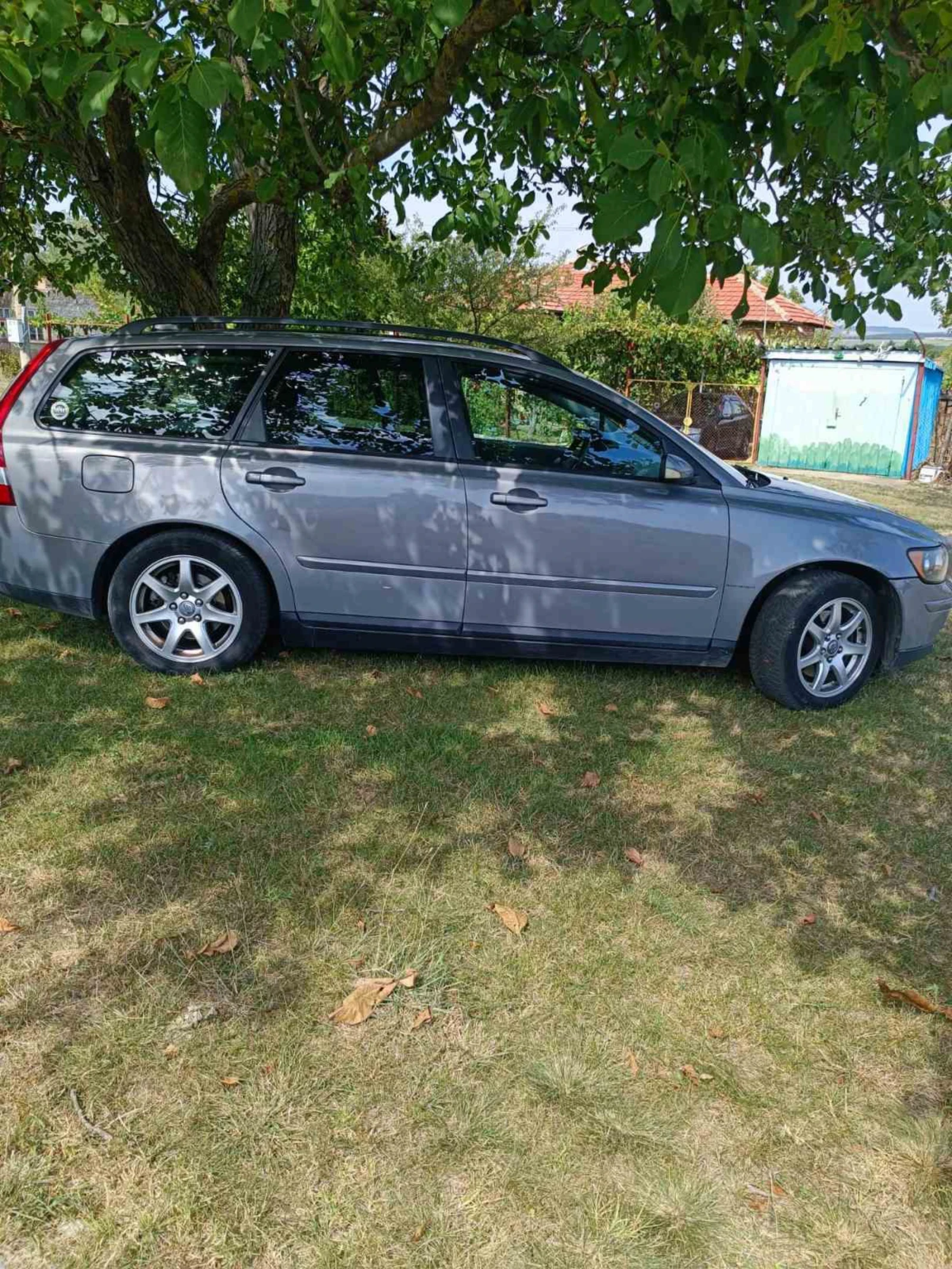 Volvo V50 2.4 газ/бензин, снимка 3 - Автомобили и джипове - 55240638