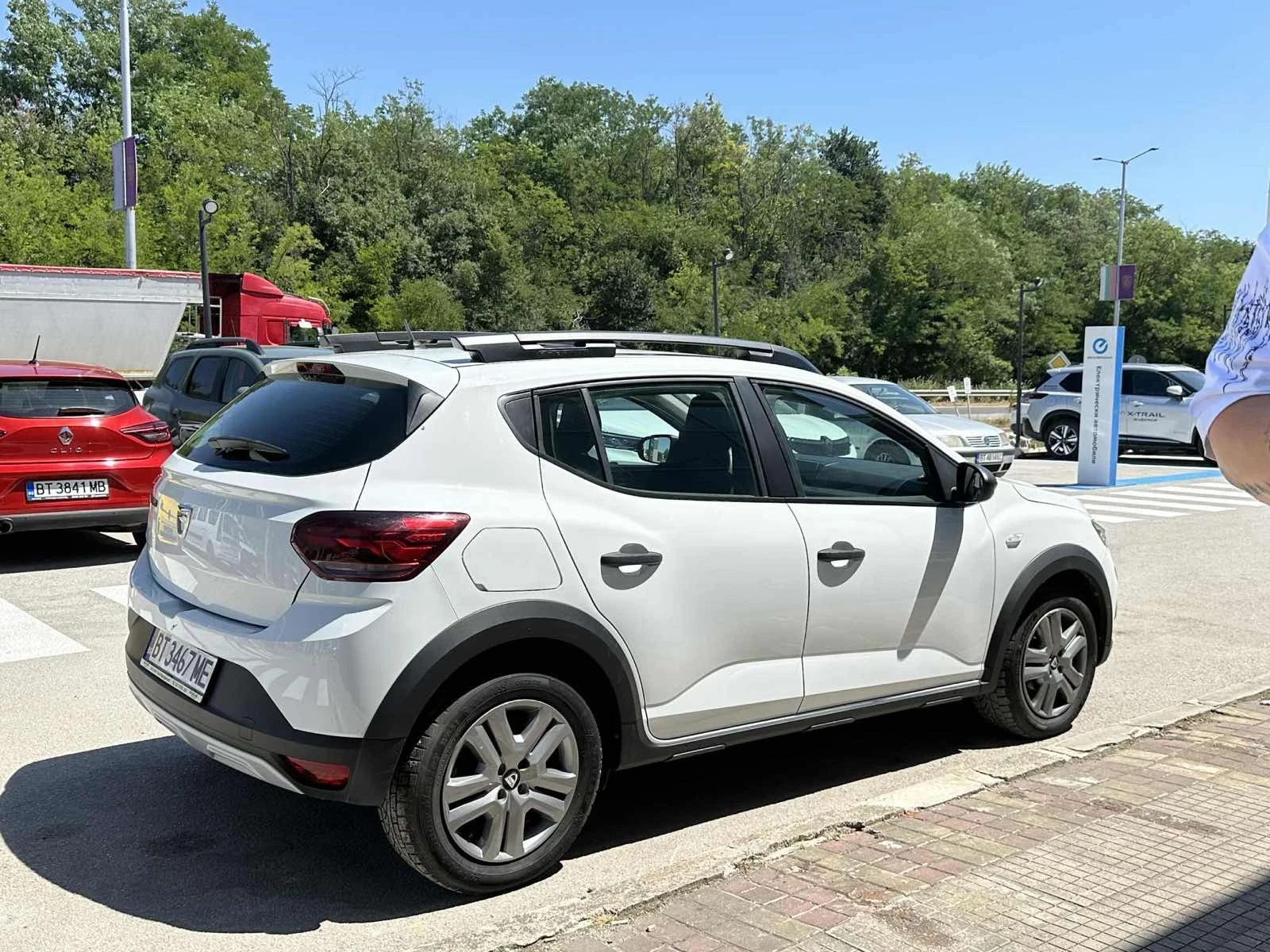Dacia Sandero Dacia Sandero Stepway / 1.0 TCe / 100 к.с. 