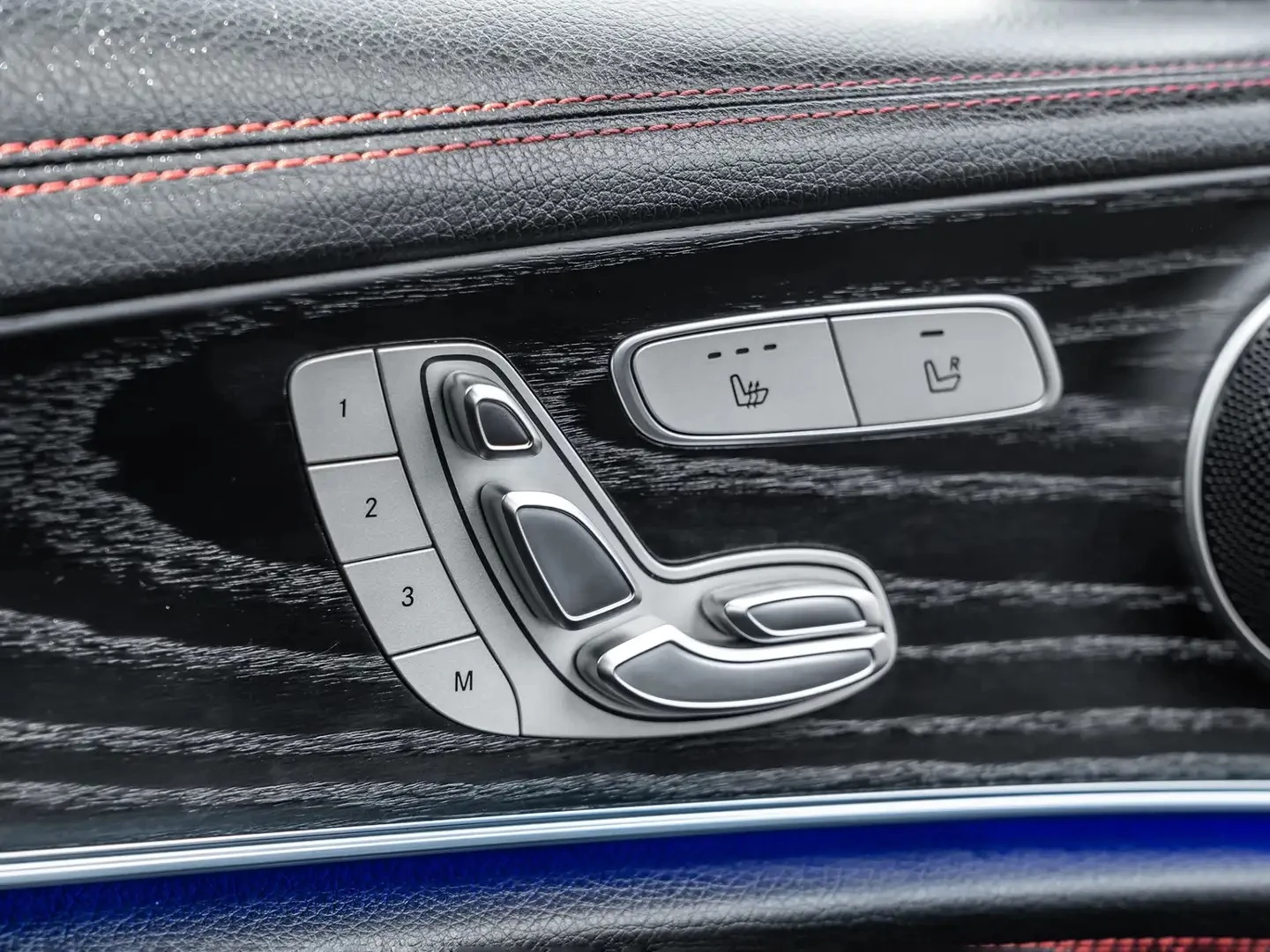Mercedes-Benz E 43 AMG ЦЕНА ДО БЪЛГАРИЯ АВТОКРЕДИТ, снимка 14 - Автомобили и джипове - 55529563