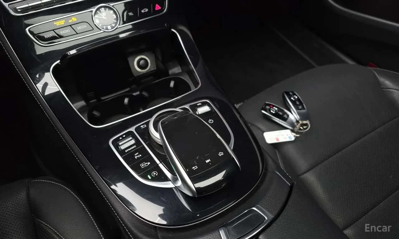 Mercedes-Benz E 300 КРАЙНА ЦЕНА ДО БЪЛГАРИЯ * АВТОКРЕДИТ, снимка 9 - Автомобили и джипове - 55571520