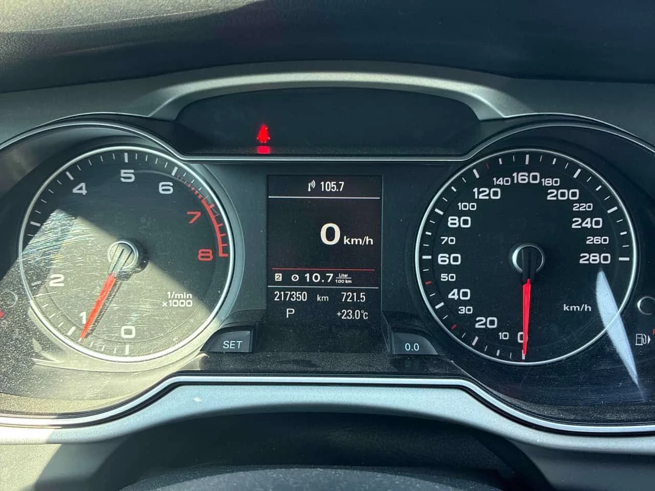 Audi A4 Allroad TECHNIK * ГЛАВНО ПРЕДСТАВИТЛЕСТВО НА AUDI* , снимка 8 - Автомобили и джипове - 55639657