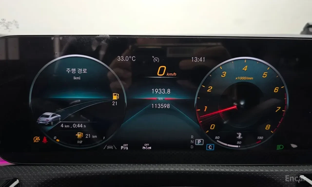 Mercedes-Benz CLA 250 AMG* LINE* 4MATIC* ПОДГРЕВ* 360КАМЕРА* LANE* ASSIS, снимка 13 - Автомобили и джипове - 55819039