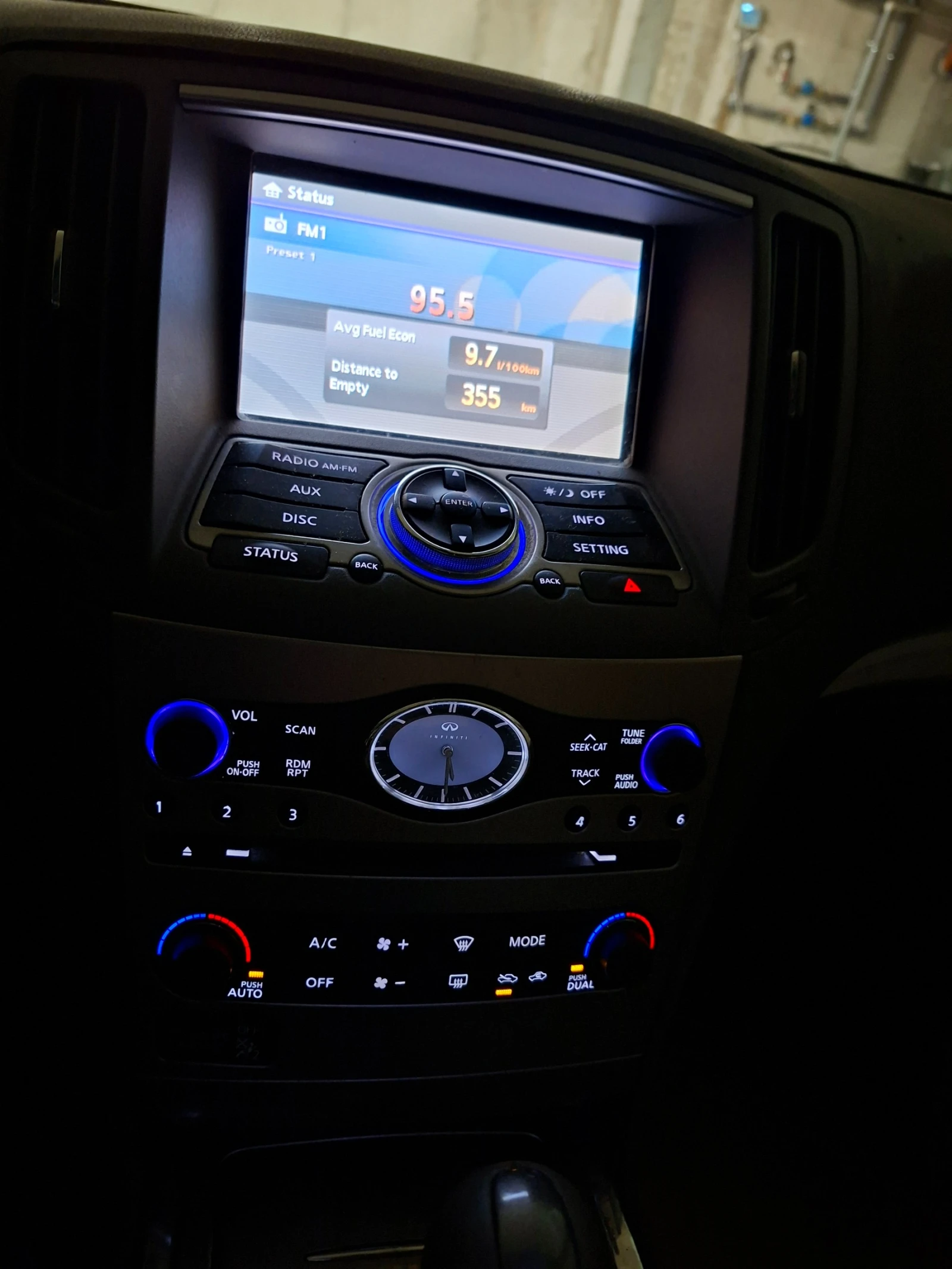 Infiniti G G25X AWD, снимка 17 - Автомобили и джипове - 56358397