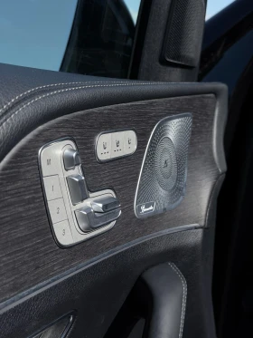 Mercedes-Benz GLE 53 4MATIC Panorama - Burmester - Cam360 - Каско - История , снимка 12