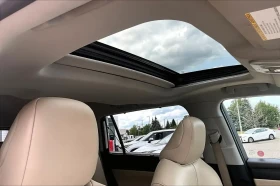 Toyota Highlander * XLE * CAR PLAY * SUNROOF * АВТОКРЕДИТ, снимка 15