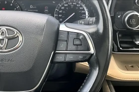 Toyota Highlander * XLE * CAR PLAY * SUNROOF * АВТОКРЕДИТ, снимка 10