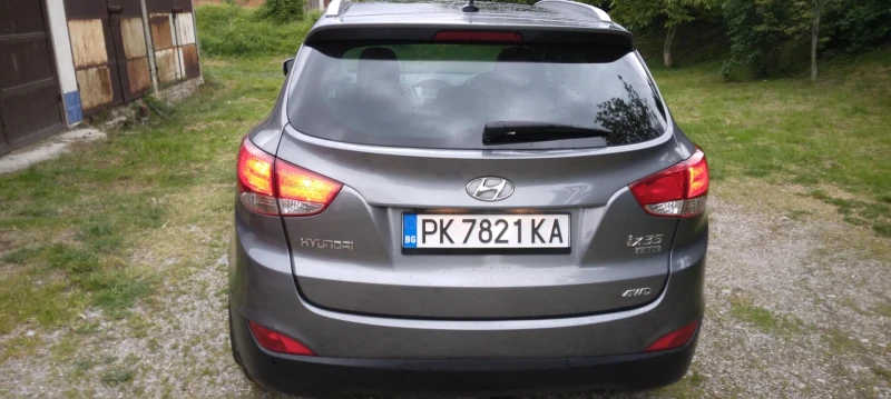 Hyundai IX35, снимка 6 - Автомобили и джипове - 48769545