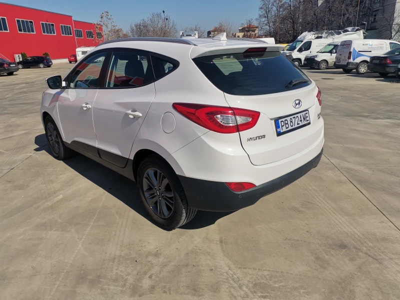 Hyundai IX35  FACE-КОЖА-LED, снимка 3 - Автомобили и джипове - 49411469