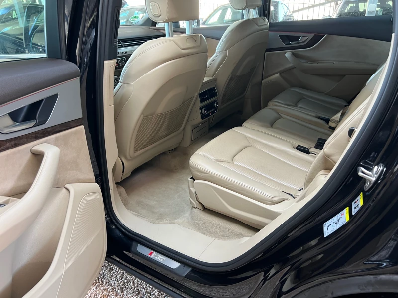 Audi SQ7 Германия перфект, снимка 11 - Автомобили и джипове - 51785170