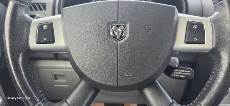 Dodge Nitro 2.8CRDI SXT $Кожа$подгрев$автопилот$автомат$4Х4$, снимка 16 - Автомобили и джипове - 53262465