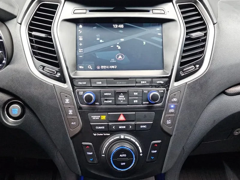 Hyundai Santa fe 2.0 CRDi 4WD - САМО 30% АВАНС, снимка 16 - Автомобили и джипове - 56021761