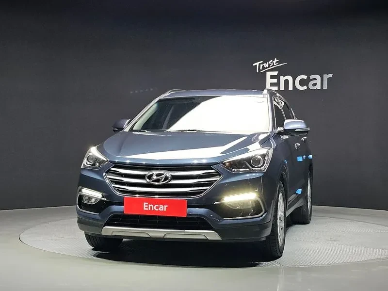 Hyundai Santa fe 2.0 CRDi 4WD - САМО 30% АВАНС, снимка 3 - Автомобили и джипове - 56021761