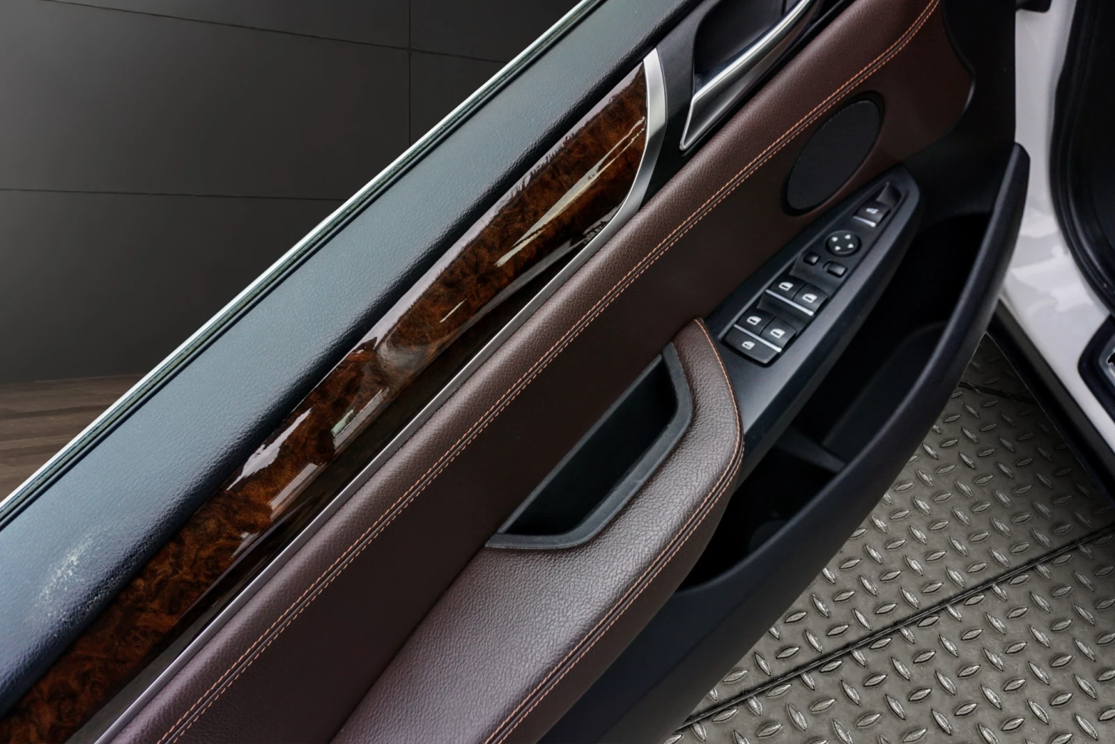 BMW X3 xDrive 20d xLine auto, снимка 5 - Автомобили и джипове - 37017623