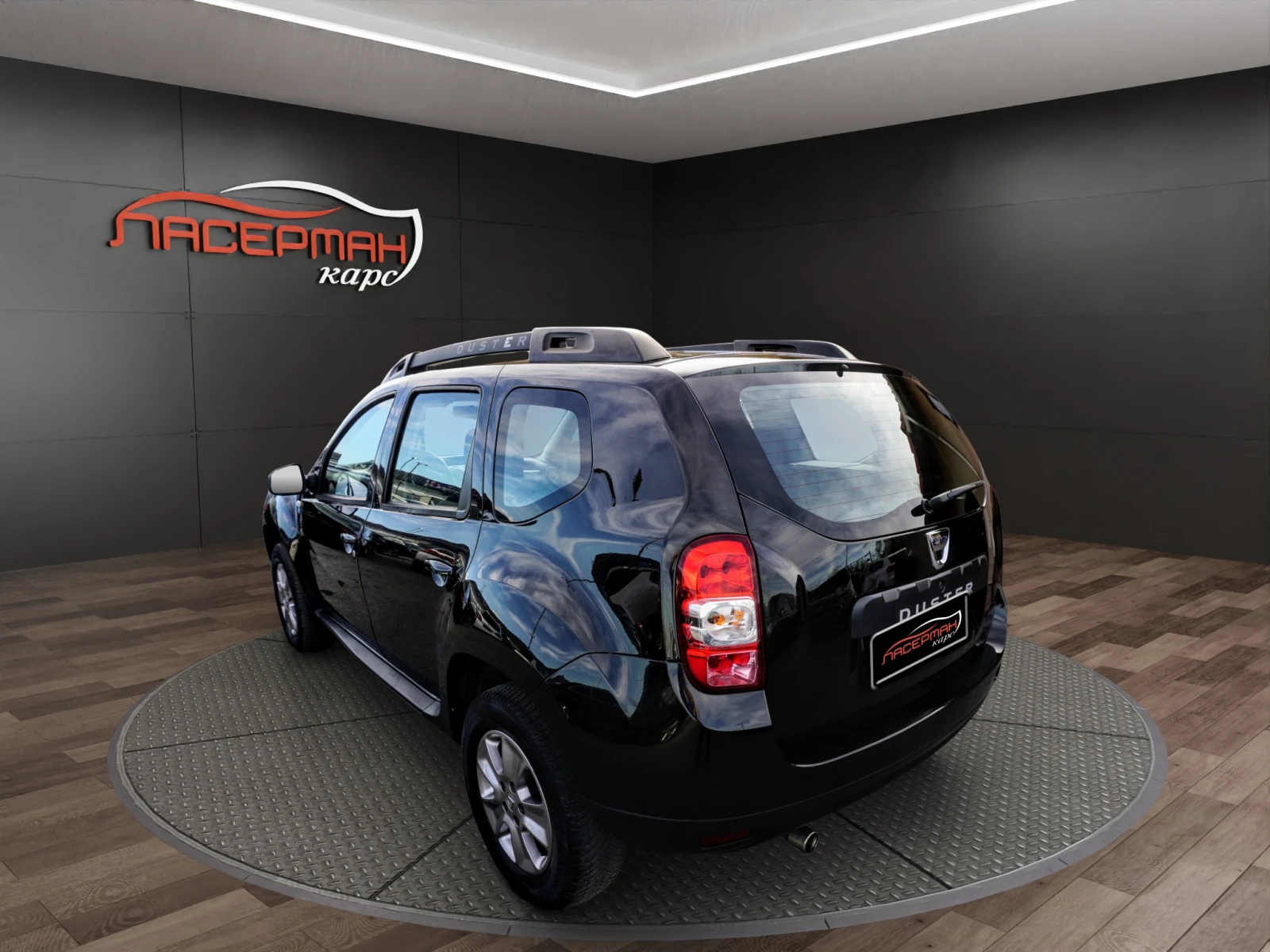Dacia Duster 1.5DCI AMBIANCE, снимка 4 - Автомобили и джипове - 37017623