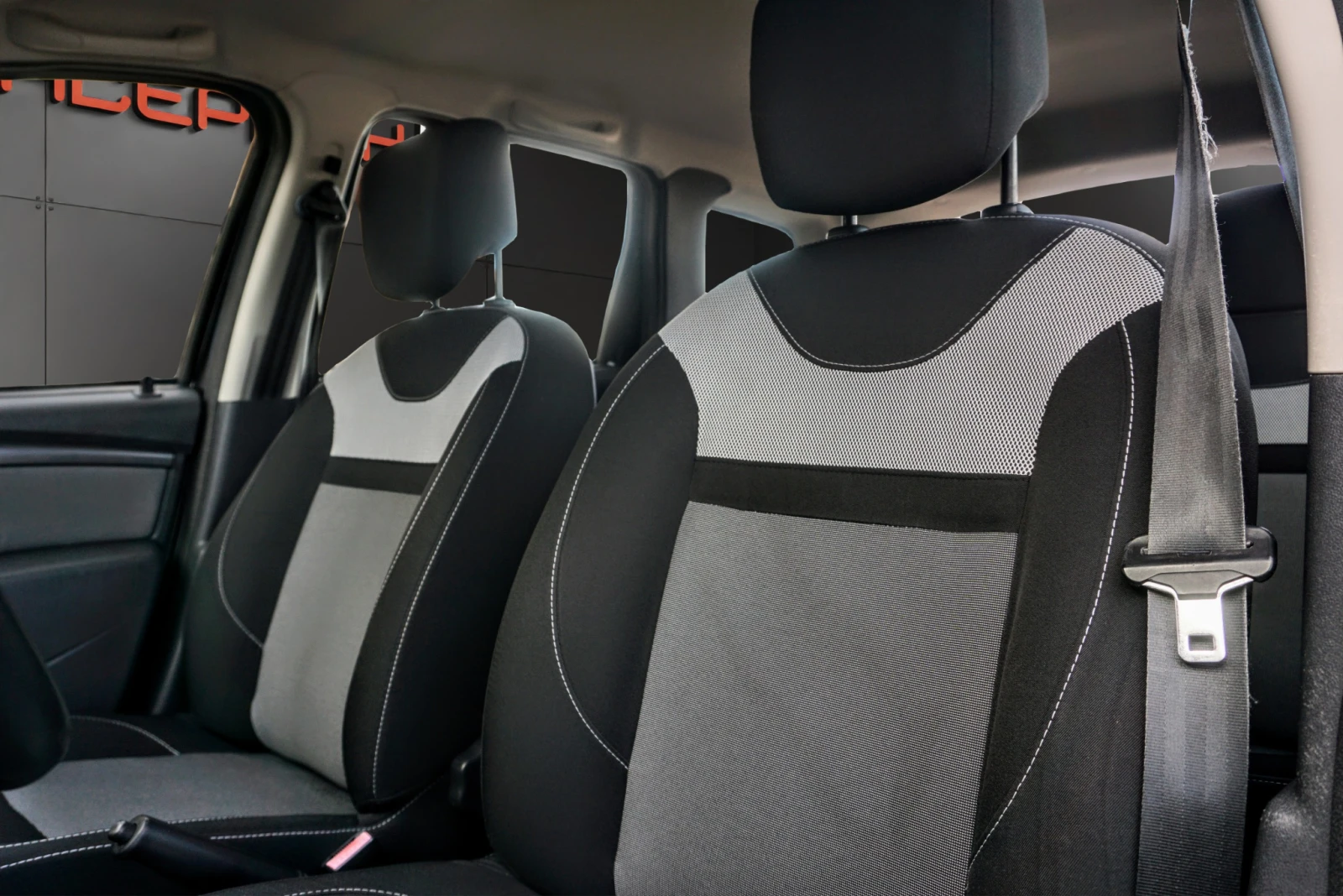 Dacia Duster 1.5DCI AMBIANCE | Mobile.bg � ����������� 6