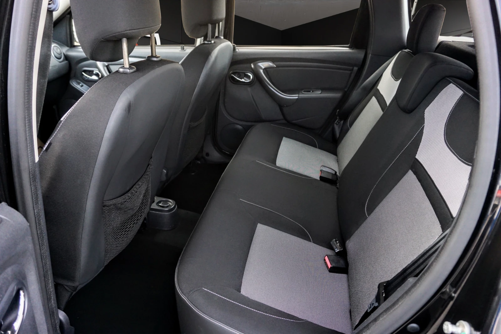 Dacia Duster 1.5DCI AMBIANCE | Mobile.bg � ����������� 14